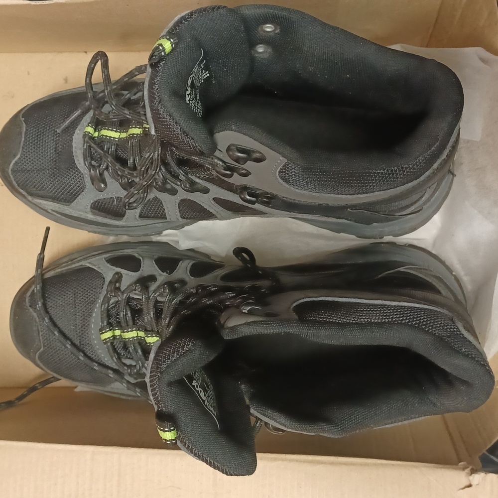 Men Boots - Picture 3 of 13
